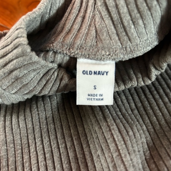 Gray Ribbed Dress 🩶 - Picture 4 of 5